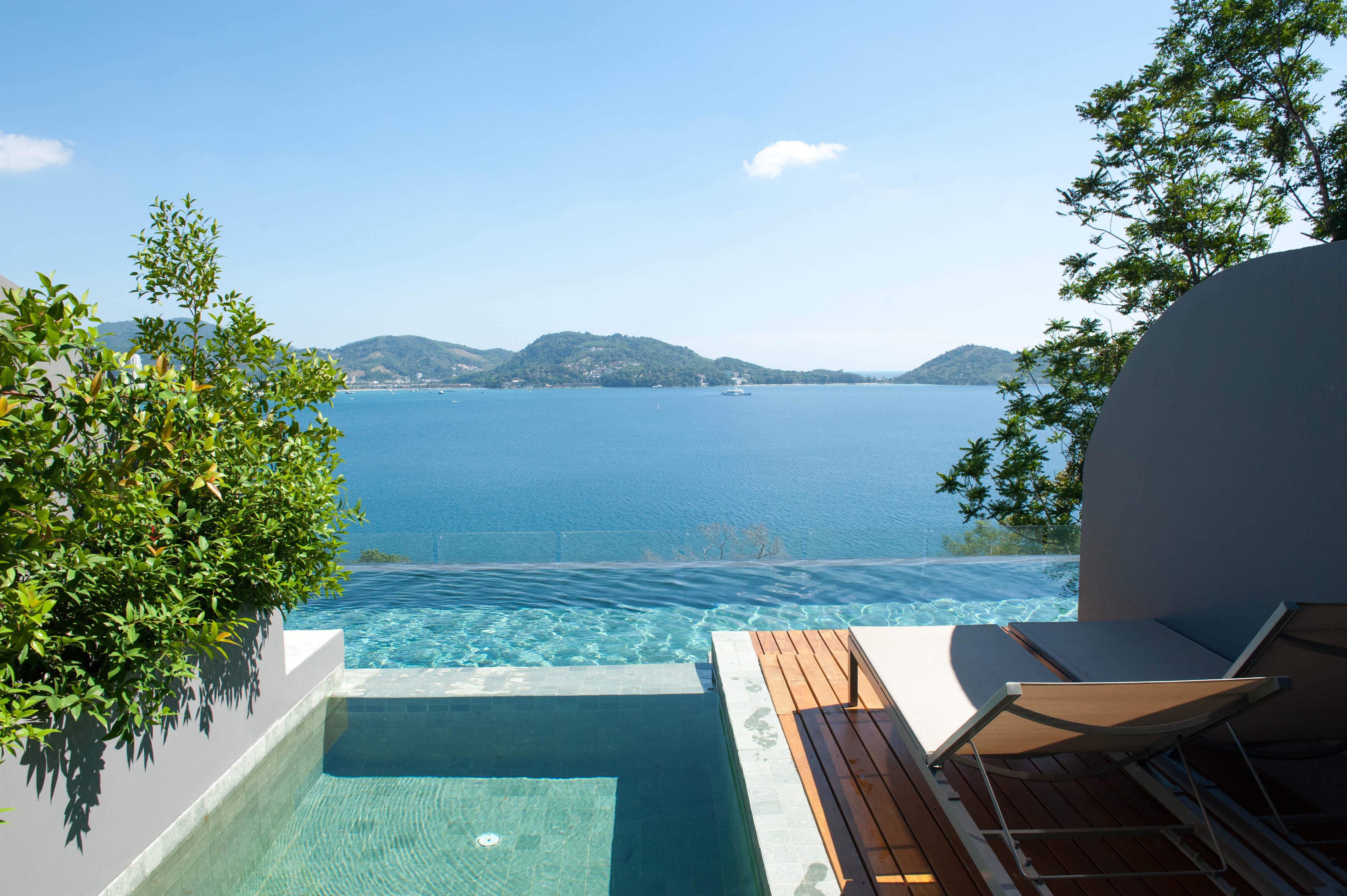 فندق كاليما ريزورت آند سبا Patong المظهر الخارجي الصورة View from a pool at the resort