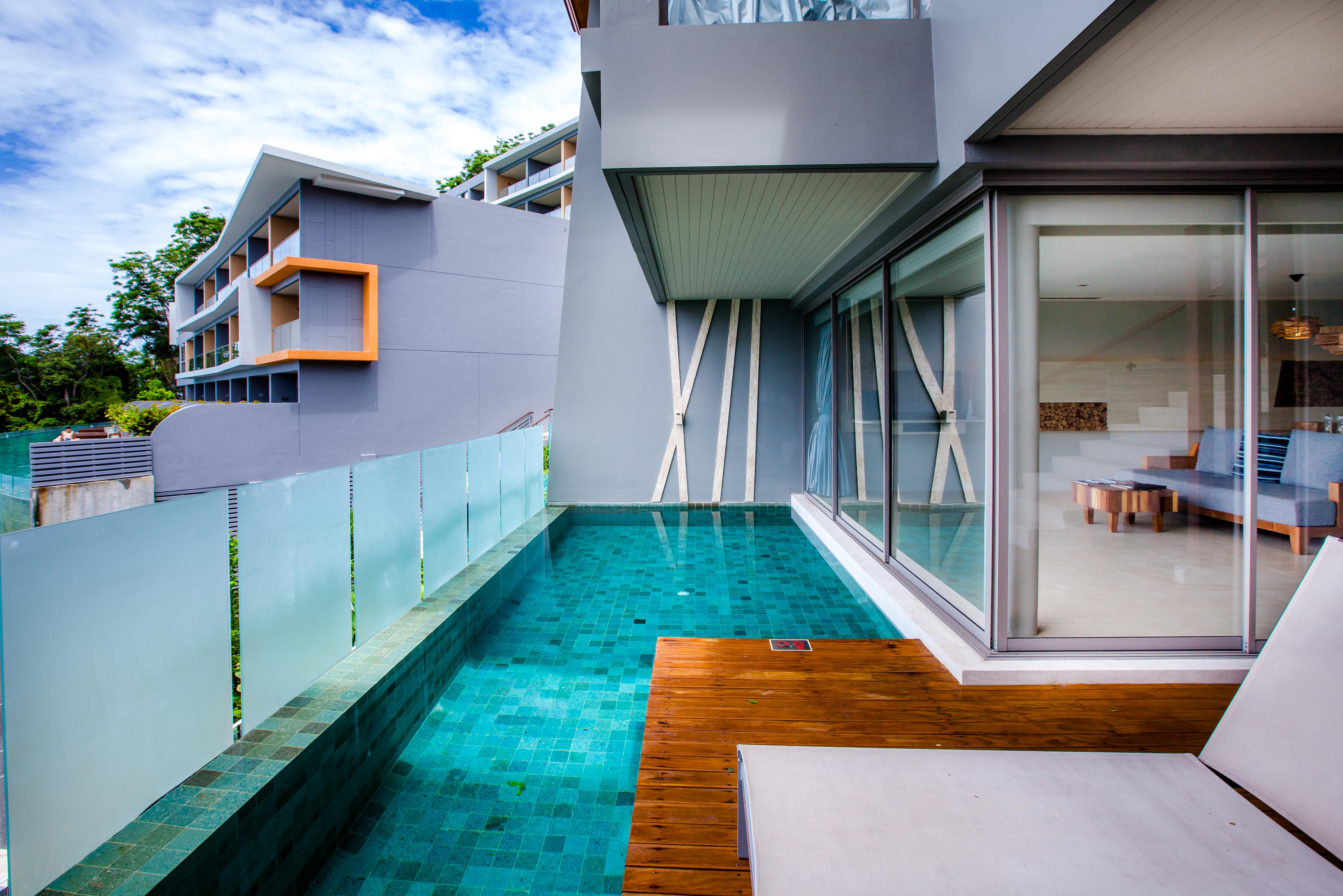 فندق كاليما ريزورت آند سبا Patong المظهر الخارجي الصورة A private pool at a hotel in Phuket, Thailand