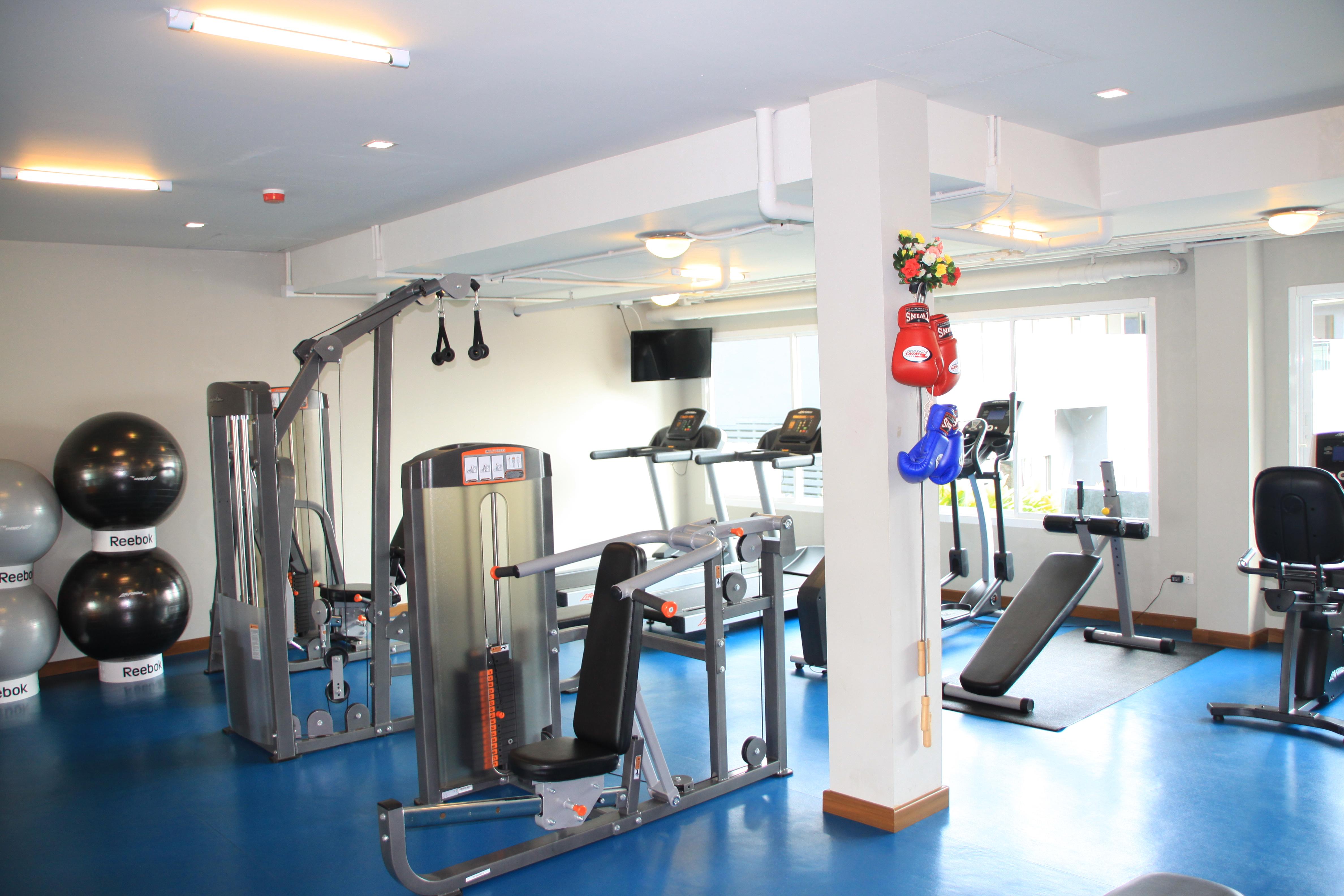 فندق كاليما ريزورت آند سبا Patong المظهر الخارجي الصورة The gym at the hotel
