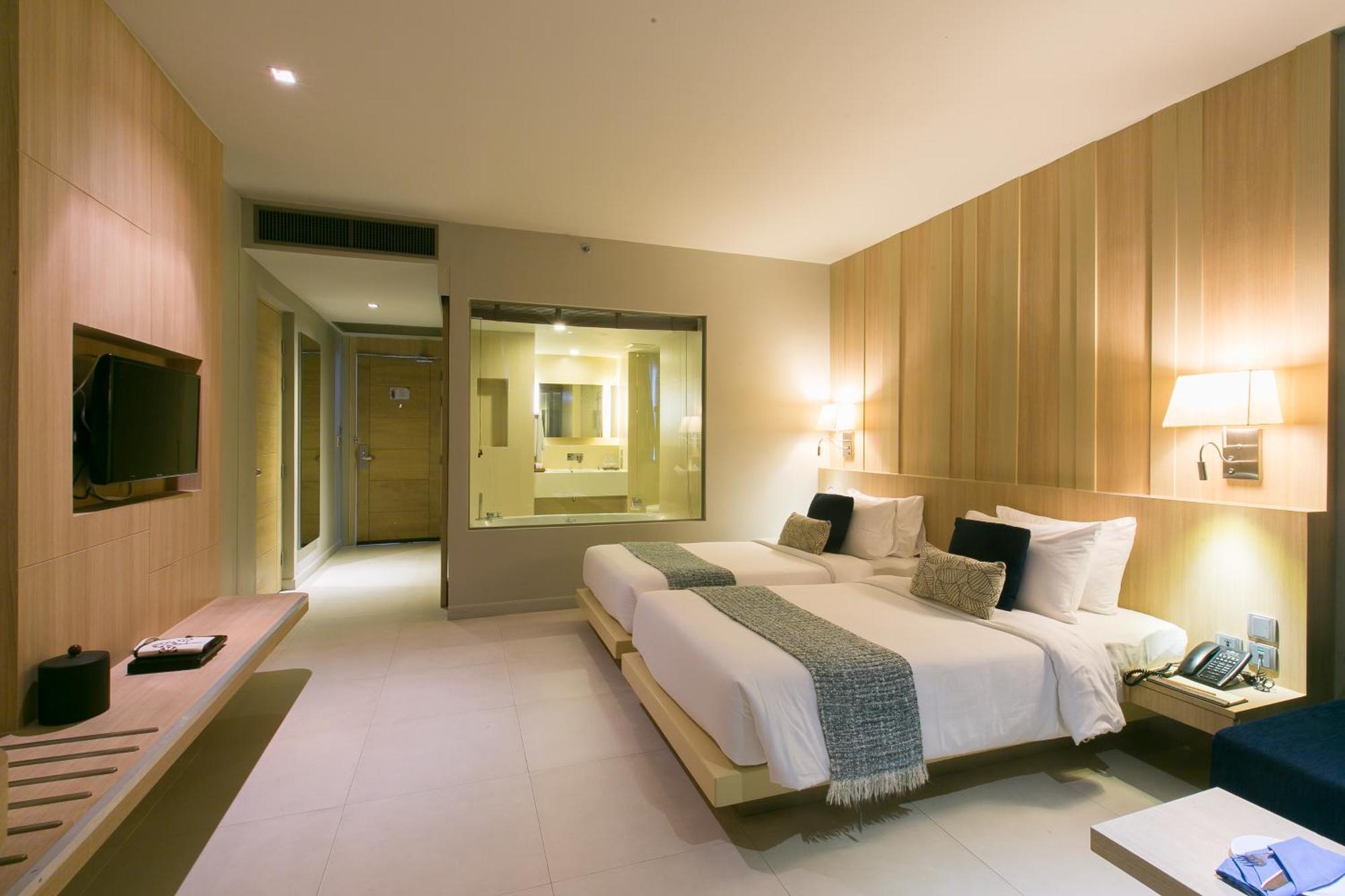 فندق كاليما ريزورت آند سبا Patong الغرفة الصورة Deluxe Room